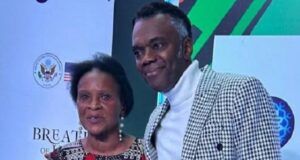 British/Nigerian Actor, Wale Ojo Announces Demise Of Mother Wale Ojo, with his late mother...sometime ago...