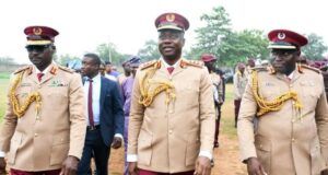 Makinde To New Road Traffic Officers: It’s Important For You To Be Diligent, Dedicated Oyo State Governor, Seyi Makinde (middle); Executive Chairman, Oyo State Road Traffic Management Authority, OYRTMA, Major Adesagba Adekoya rtd, (left) and General Manager, OYRTMA, Adeoye Ayoade Kola, during the passing out parade of 500 newly recruited OYRTMA Officers/Men and Inauguration of OYRTMA Marshals, held at NYSC Orientation Camp, Iseyin Area of Oyo State…