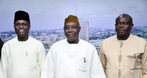 Anti-Graft Battle: Oyo Seeks Collaboration With ICPC Acting Governor of Oyo State, Barr Bayo Lawal (middle); Chairman, Independent Corrupt Practices and other Related Offences Commission (ICPC), Dr Musa Adamu Aliyu (left) and Secretary to the Commission, Mr Clifford Oparadu, during a condolence visit to Oyo State Government over the death of former ICPC Chairman, Justice Emmanuel Ayoola, at Governor's Office, Secretariat, Ibadan...