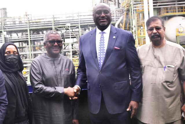 L-R: Group Executive Director, Commercial Operations, Dangote Industries Limited, Fatima Aliko Dangote; President/CE, Dangote Industries Limited, Aliko Dangote; President, Nigerian Bar Association (NBA), Yakubu Maikyau; and Vice President, Oil & Gas, Dangote Industries Limited, Devakumar Edwin, during the delegates from the Nigerian Bar Association (NBA) visit to Dangote Petroleum Refinery and Fertiliser in Lagos, on Wednesday, August 21, 2024…