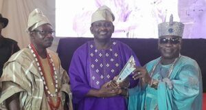 Femi Adesina, Others Honoured As Rotary Club Of Abeokuta Inducts New President …the New President, Rotary Club Of Abeokuta, Rotarian (Dr). Edward Olu Alo, One of the awardees, Dr. Femi Adesina, former Special Adviser On Media and Publicity to President Muhammadu Buhari and Oba (Barr.) Johnson Adebayo Okubena Adaraledoye II, Elerunwon Of Erunwon-Ijebu, Kingdom, at the investiture/fundraising ceremony of 46th President of Rotary Club of Abeokuta, held at IBB Boulevard, Ibara, Abeokuta, Ogun State…