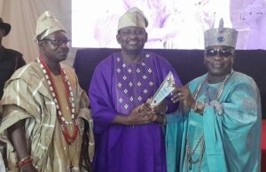 Femi Adesina, Others Honoured As Rotary Club Of Abeokuta Inducts New President …the New President, Rotary Club Of Abeokuta, Rotarian (Dr). Edward Olu Alo, One of the awardees, Dr. Femi Adesina, former Special Adviser On Media and Publicity to President Muhammadu Buhari and Oba (Barr.) Johnson Adebayo Okubena Adaraledoye II, Elerunwon Of Erunwon-Ijebu, Kingdom, at the investiture/fundraising ceremony of 46th President of Rotary Club of Abeokuta, held at IBB Boulevard, Ibara, Abeokuta, Ogun State…