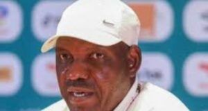 Make Eguavoen Super Eagles’ Permanent Coach, Fans Urge NFF Austin Eguavoen
