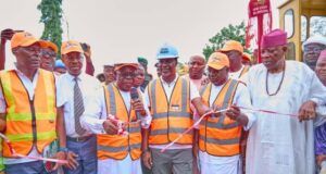 When Aiyedatiwa Flagged Off Construction Of 11.9km Molege-Agunbiade Road In Owo East LCDA