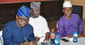 Oyo Deputy Speaker, Hon. Fadeyi Intervenes In Gbeleyi Land Dispute, Pushes For Peaceful Resolution Hon. Muhammad Abiodun Fadeyi, left, with others...