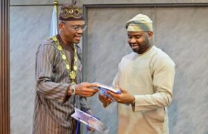 FIRS, Estate Surveyors Ready To Establish Collaborative Partnership L-R: President and chairman of council, Nigerian Institution of Estate Surveyors and Valuers (NIESV), Mr Victor Alonge; and the chairman, Federal Inland Revenue Service (FIRS), Zacch Adedeji, during Alonge’s visit to the Revenue House in Abuja, on Thursday. Photo credit: Victor Onarinde