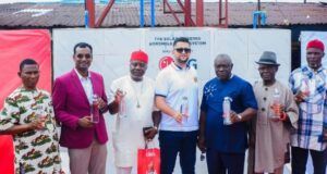 Clean Water For All: LG Electronics Installs Solar-Powered Boreholes In Port Harcourt L-R: Community Leader, Friday Godspower Mbinye, Head, Corporate Marketing, LG Electronics, Hari Elluru, Community Leader, Eze Ohazurume Ochere, Barr. Brave Wobo, Branch Manager Port Harcourt, Fouani Nigeria Limited, Mahmoud Youssef,, Eze (Hon.) Okechukwu Abbey, Eze Nchemini, and Secretary, Port Harcourt Council of Traditional Rulers, Elder Peter Woke at the commissioning of LG Life is Good Initiative Borehole Donation to communities in Port Harcourt held on Wednesday...