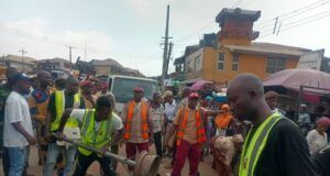 Illegal Street Trading In Ibadan: OYRTMA Takes Decisive Action