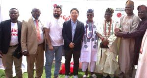 LG Electronics Fulfills Commitment To Sustainability By Providing Clean Water To Ibadan Community In Nigeria L-R: Corporate Marketing Manager, LG Electronics. Mr. Paul Mba, Secretary, Balogun Ibikunle’s Palace, Dr. Abbas Gbolahan, Ibadan Branch Manager, Fouani Nigeria Limited, Mr. Jad Atwin, General Manager Media Entertainment Solutions, LG Electronics, Choongbae Seok, Mogaji of the Balogun Ibikunle family, Ayeye, Rear Admiral Lateef Akintola (retired), Aare Atunluse of Ibadan Land & President General, Centre Council of Ibadan Indigenes (CCII), Chief Aliyu Ajewole, Honorable Commissioner for Culture and Tourism, Dr. Wasiu Ajani Olatunbosun and Executive Chairman of Ibadan North West Local Government, Hon. Alh. Rahman Olanrewaju Adepoju, at the official commissioning of the Solar-powered Borehole donated to Ayeye Community area of Ibadan, Oyo state on Wednesday…
