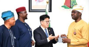 Makinde: Our Plan Is To Continue To Partner Investors For Economic Prosperity Oyo's Governor Seyi Makinde, right, with his guests...