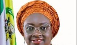 Ogun Deputy Gov’s Convoy Attacked By Protesting MAPOLY Students Noimot Salako-Oyedele
