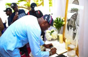 Sanwo-Olu Reveals South-West Govs’ Plans To Give Adebanjo Befitting Funeral Governor of Lagos State, Mr. Babajide Sanwo-Olu signing the condolence register of Pa Ayo Adebanjo at his residence in Lekki, Lagos, on Tuesday...