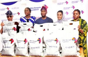 Palliatives: Dangote Donates 80,000 Bags Of Rice To Lagos Residents L-R: Commissioner for Local Government, Chieftaincy Affairs & Rural Development, Lagos State, Bolaji Robert; MD/CEO, Aliko Dangote Foundation, Zouera Youssoufou; Deputy Governor, Lagos State, Obafemi Hamzat; Executive Director of Operations, Dangote Sugar Refinery, Mariya Aliko Dangote; Commissioner for Agriculture and Food Systems, Lagos State, Abisola Olusanya during Flag-Off of the 2025 National Food Intervention Programme & Distribution of 10kg bags of rice by Aliko Dangote Foundation (ADF) in Lagos State on Tuesday, March 18, 2025…