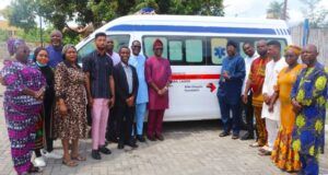 After 10-Year’s Wait, Aliko Dangote Foundation Donates Lifesaving Ambulance To Mainland Hospital L-R: Dr Francis Aminu, Director of Health and Nutrition Aliko Dangote Foundation, handing the keys to Dr. Adejumo Adedeji Olusola, Medical Director / CEO , Mainland Hospital Yaba, Lagos…