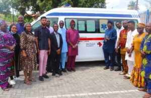 After 10-Year’s Wait, Aliko Dangote Foundation Donates Lifesaving Ambulance To Mainland Hospital L-R: Dr Francis Aminu, Director of Health and Nutrition Aliko Dangote Foundation, handing the keys to Dr. Adejumo Adedeji Olusola, Medical Director / CEO , Mainland Hospital Yaba, Lagos…