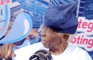 Omololu Olunloyo: An Egret Flies Home By Lasisi Olagunju Late Dr Omololu Olunloyo...