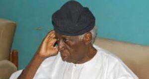 Demise Of Omololu Olunloyo Saddens Tinubu, Says, ‘He Was One Of Nigeria’s Most Distinguished Intellectuals Late Dr Omololu Olunloyo...