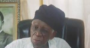 Demise Of Olunloyo: One Of Nigeria’s Finest Stars Has Just Dropped From The Sky – Zacch Adedeji Late Dr Omololu Olunloyo