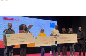 Made In Naija: Union Bank Empowers Young Nigerian Entrepreneurs L-R: Ayokunnumi Abraham, Head, SME Segments, Union Bank of Nigeria, Ruth Ogbodu, 3rd place winner, Yemisi Otokiti, 1st place winner, Olanrewaju Amodu, 2nd place winner, Chinenye Ekwulugo, alpher Experience Manager, Union Bank of Nigeria, Ebunoluwa Amusan, Brand Sponsorship and Partnership, Union Bank of Nigeria and Olusegun Odufuwa, Convener, Youth Leadership Conference, during the RISE Business Challenge sponsored by Union Bank of Nigeria held recently at the University of Lagos, Akoka…