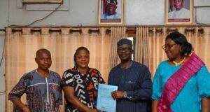 Makinde’s Gov’t Signs ₦3.5bn Contract To Upgrade Three Rural Markets