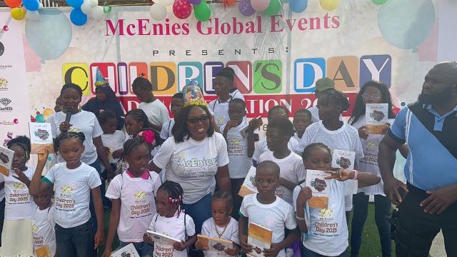 Omolaraeni …McEnies Global Events CEO, Dr. Omolaraeni Olaosebikan surrounded by the Oyo State Children at the 2025 McEnies Children's Day Party tagged Giggle, Games, Greatness" held in Bodija, Ibadan…