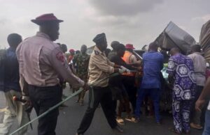 Soka, Ibadan Tuesday Road Mishap Claims Over 10 Lives Over 10 lives are believed to have been lost in a Tuesday morning Lagos-Ibadan Expressway accident around Soka Area of Ibadan.