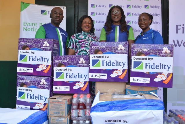 Fidelity Image L-R: Team Lead, Human Resource and Business Partner East and South, Fidelity Bank Plc, Osayi Uwumarongie; Principal, Government Junior Secondary School Elekahia, Port Harcourt; Dr Ekeh Florence; Team Lead, CSR, Fidelity Bank Plc, Victoria Abuka; and Procurement Officer/Class President, Suncrest 2025 Inductees Class, Fidelity Bank Plc, Euphemia Okereafor; during the Fidelity Helping Hands Programme Donation to Government Secondary School, Port Harcourt, Rivers State recently…