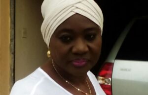 Mokwa Floods: Fatimah Kareem-Adigun Joins Others To Console Victims Hajia Fatimah Ajibola Kareem-Adigun