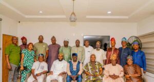 Nostalgia As Oyo Speaker, Ogundoyin Reunites Past Legislators
