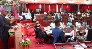 Why We Are Spending ₦63bn On Govt House Project – Makinde ...Oyo State Governor, Seyi Makinde (left); addressing the State House of Assembly members, during his presentation of the State of the State address held at House Assembly Chamber, Secretariat, Ibadan...
