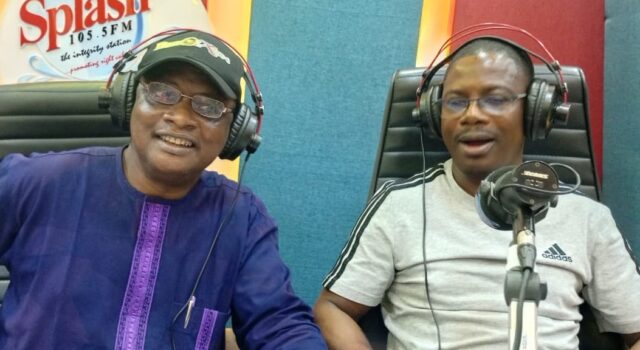 Bubblemaster 1 Olayinka Agboola, left, with Muyiwa Adekunle, during the recent Radio Show on Splash 105.5fm, Ibadan...