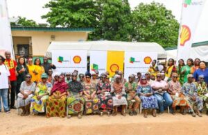 Over 2,000 Benefit From NNPC/Shell Vision First Outreach In Lagos Community …a cross section of some of the beneficiaries and the organisers of the programme…