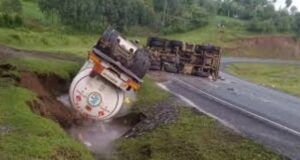 In Oyo, Another Fuel Tanker With 45,000 Litres Of Petrol Overturns