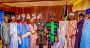 Alaafin Storms Abuja, Pays Courtesy Calls On IGP, Reps’ Speaker Oba Akeem Abimbola Owoade and others when he visited IGP Kayode Egbetokun...
