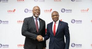 History Recorded As UBA Launches PAPSS Transaction On LEO Chatbot …Chief Executive Officer at Pan-African Payment & Settlement System(PAPSS), Mike Ogbalu III and Group Managing Director/CEO, United Bank for Africa(UBA), Oliver Alawuba, at the media session held to announce the successful integration of PAPPS into UBA LEO, enabling instant, seamless and secure transaction in local currencies between African countries, held at the Bank’s headquarters in Lagos on Wednesday…