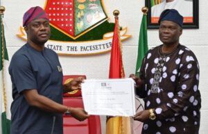 Photo: When Makinde Received UNESCO’s Intangible Cultural Heritage Certificate For Sango Festival Oyo State governor, ‘Seyi Makinde (left); receiving the UNESCO Intangible Cultural Heritage Certificate for Sango Festival from Commissioner for Culture and Tourism, Dr Wasiu Olatubosun, during the State’s Executive Council meeting, held at Executive Chamber, Governor's Office, Secretariat, Ibadan…
