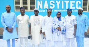 Excitement As Kerojet Services Limited Commissions ICT Center In Ipaja, Lagos L-R: National Youth Amir, NASFAT, Tajudeen Olasupo; Chairman, NASFAT Ipaja Branch, Alhaji Abdulwahab Adewole; Managing Director/CEO, Kerojet Services Ltd, & Chairman, The Pillars Dream-Living Foundation, Alhaji Muhideen Femi Balogun;; Former Member Lagos State House of Assembly Alimosho Constituent 1, Alh.(Hon) Abdurahman Bisi Yusuf; Mother of the Day, Alhaja Afusat Tiamiyu; Zonal Chairman NASFAT Lagos Zone 2, Engr. Jumah Abdul-Ganiyu and Zonal Chairman Lagos Zone 3, Alh. Zhikrillah Oropo, during the Grand Opening/Official Commissioning NASFAT Youth Information Technology Centre (NASYITEC) held in Lagos…