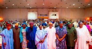 Sanwo-Olu Confident Of South-West’s Ability To Continue To Light The Path For Nigeria’s Rebirth L-R: APC Chieftain, Chief Pius Akinyelure; Ondo State Deputy Governor, Dr. Olayide Adelami; his Ogun State counterpart, Engr. (Mrs) Noimot Salako-Oyedele; Governor of Lagos State, Mr. Babajide Sanwo-Olu; former interim National Chairman of APC, Chief Bisi Akande; Ondo State Governor, Mr. Lucky Aiyedatiwa; Osun State Deputy Governor, Prince Kola Adewusi; Director-General, Development Agenda for Western Nigeria (DAWN) Commission, Mr. Seye Oyeleye and APC National Youth Leader, Dayo Israel during the Southwest Citizen-Government Engagement Summit, themed “Strengthening Democracy through Dialogue: Assessing Progress, Charting the Future” at the International Conference Centre in Akure, Ondo, on Wednesday, 29 October, 2025…