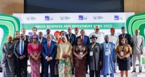 Private Sector Plays Critical Role In Nations’ Transformation – Elumelu …Chairman, United Bank for Africa (UBA) Plc. and Heirs Holdings, Tony O. Elumelu CFR; Minister of State for FCT, Dr Mariya Mahmoud and Convener and Host/ Group Managing Director (GMD) of Abuja Investments Company Limited (AICL), Ambassador Dr. Maureen Tamuno, flanked by dignitaries at the Abuja Business & Investment Summit & Expo 2025, held at the Bola Ahmed Tinubu International Conference Centre Abuja on Wednesday…