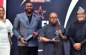 BAFI: Fidelity Bags Awards For Best Export, Trade Support & Innovation L–R: Seye Otite, Media Relations Officer; Tolulope Rojaiye, Team Member, Brand & Communications Division; Meksley Nwagboh, Divisional Head, Brand & Communications; Stanley Amuchie, Executive Director/Chief Operations and Information Officer (all of Fidelity Bank Plc); Christopher Bajowa, President, Pension Fund Operators Association of Nigeria; and Omonsegho Ibironke, Team Lead, Events and Business Promotions, Fidelity Bank Plc; at the BusinessDay Bank and Other Financial Institutions’(BAFI) Awards 2025 where Fidelity Bank bagged the awards for the Best Bank for Export & Trade Finance and Most Innovative Bank of the Year recently…