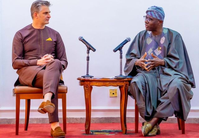 Sanwo and NB PLC Boss …New Managing Director/CEO of Nigerian Breweries, Mr. Thibaut Boidin, left, with Governor of Lagos State, Mr. Babajide Sanwo-Olu and during the visit at the Lagos House, Alausa, Ikeja, on Friday…