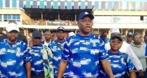 NPFL: Makinde Joins Other Fans As 3SC Defeat Plateau United Oyo's Governor Seyi Makinde and others at the stadium on Sunday...