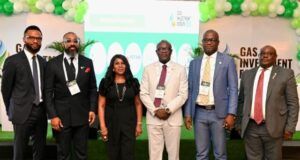 Why We Are Pushing For Sustained Actions To Position Gas As Engine Of Development – Shell L-R: Head , Portfolio, Regulation and Supply, Chukwuka Amos-Ejesi, Shell Nigeria Energy (SEN); President, Nigeria Gas Association (NGA) , Akachukwu Nwokedi ; Manager, Commercial Sales and Customer Service , Ehizogie Olotu, Shell Nigeria Gas (SNG); Executive Commissioner, Development and Production, Eronse Amadasun , Nigerian Upstream Petroleum Regulatory Commission (NUPRC);President, Nigerian Association of Petroleum Explorationists, Uche Johnbosco; Regional Representative United Nations General Protocol( UNGP) for Sustainable Development Goals(SDGs), Dr Douglas Jombo…at the Gas Investment Forum in Lagos…