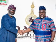South West’s Development: SWDC, DAWN Commission Formalize Strategic Working Relationship …SWDC MD/CEO Dr. Charles ‘Diji Akinola (left), and DAWN DG Dr. Seye Oyeleye, at a meeting formalizing partnership between the two commissions at DAWN office, Cocoa House, Ibadan on Thursday…