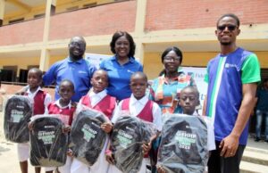 Fidelity Bank Promotes Quality Education in Mushin, Lagos L-R: Ahmed Adebisi, Member, Eminence Inductees Class of 2025, Fidelity Bank Plc; Victoria Abuka, Team Lead, Corporate Social Responsibility (CSR), Fidelity Bank Plc; Folasade Kasunmu, Vice Principal, Eko Boys’ Junior High School, Mushin; and Chinwendu Chukwujekwu, Member, Eminence Inductees Class of 2025, Fidelity Bank Plc; with students of Eko Boys’ Junior High School, at the donation of school bags and notebooks to the students in Mushin, Lagos recently…