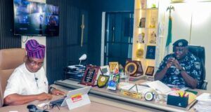 Rivers’ CP Adepoju To Parents: Give Your Children Proper Upbringing To Make Policing Job Easier CP Olugbenga Adepoju, right, with Amb. Olayinka Agboola...during the interview session....