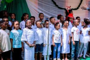 Alhaja Manatez | PM Parrot Mahnatez International School Ibadan's choir...