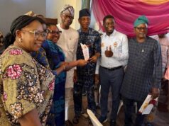 Dr Sola Akande-Led OYSHIA Named Oyo’s Most Outstanding Agency Of The Year Dr Sola Akande and other elated staff members of OYSHIA at the event...