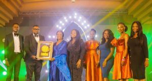 Union Bank Shines At Seras Awards As ‘Best In Workplace Practice’ L-R: Head, Strategic Communications and Media Relations, Union Bank, Olufisayo Adelekun; Chairman, Wonder Energy, Engr. Toju Koso; Chief Brand and Marketing Officer, Union Bank, Olufunmilola Aluko, Team Lead, External Communication, Union Bank, Favour Ayeni; Executive Asst, Corporate Communication and Marketing, Union Bank, Boluwatife Lawal; Products and Partnerships Specialist, Union Bank, Oghenemaro Ebrorhie; Team Lead, Digital Marketing, Union Bank, Abisola Oluyede; and Customer Service Partner, Union Bank, Eduvie Ejakpomewhe during the Award presentation to Union Bank for Best Company in Workplace Practice at the 2025 SERAS Awards held at Lagos Oriental Hotel, Lagos recently...