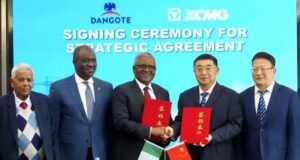 High Hopes As Dangote, China’s XCMG Seal Strategic Partnership On Infrastructure, Mining, Green Equipment …Aliko Dangote, President/CE, Dangote Group (3rd left); Mr. Yang Dongsheng, Chairman of Xuzhou Construction Machinery Group (2nd right); Mr Hanson Liu, the Vice President of XCMG (right) Dr Hassan Mahmud, Group Chief Economist, Dangote Group (2nd left) and Mathur Raghav - Director in charge of Project, Dangote Group (left)…